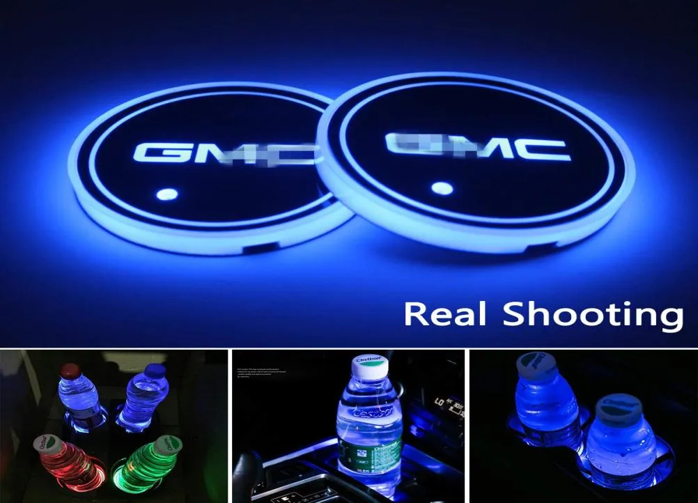 2 stks LED Auto Bekerhouder Verlichting voor GMC 7 Kleuren Veranderende USB Opladen Mat Lichtgevende Cup Pad LED Interieur sfeer Lamp2706735