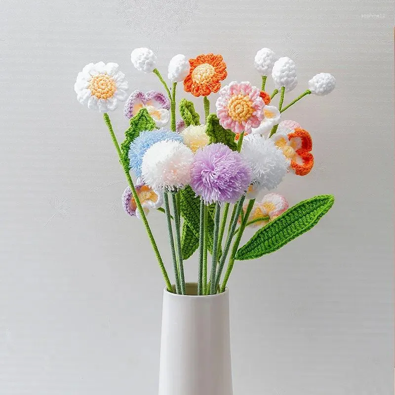 Fiori decorativi Composizione di fiori artificiali Vaso fatto a mano all'uncinetto lavorato a maglia Orchidee Bouquet Giardino Festa di nozze Regalo di San Valentino