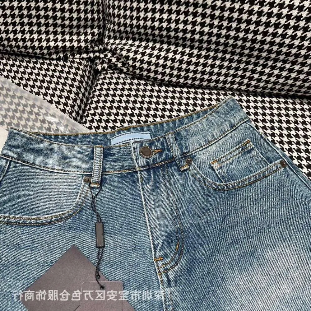 Nanyou High Quality 2023 Summer New P Jias back pocket triangle logo versatile high waisted denim shorts for womens fashion