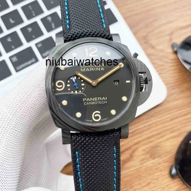 Horloges Designer Mens Fashion Series Full-automatische mechanische multifunctioneel display Abut polshorloge-stijl