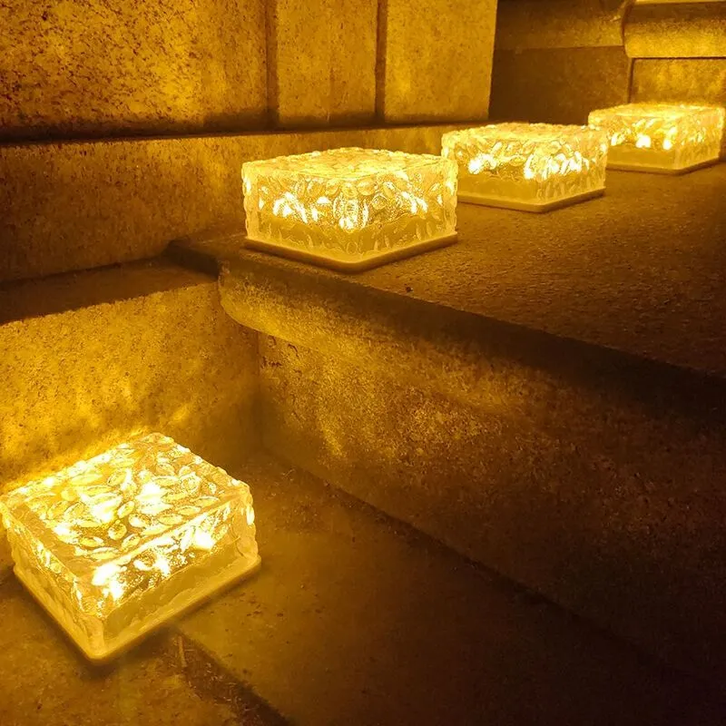 Luce solare sotterranea in vetro Luce in mattoni di ghiaccio Luce decorativa antipioggia per esterni Luce per piastrelle per pavimenti a LED per giardino domestico