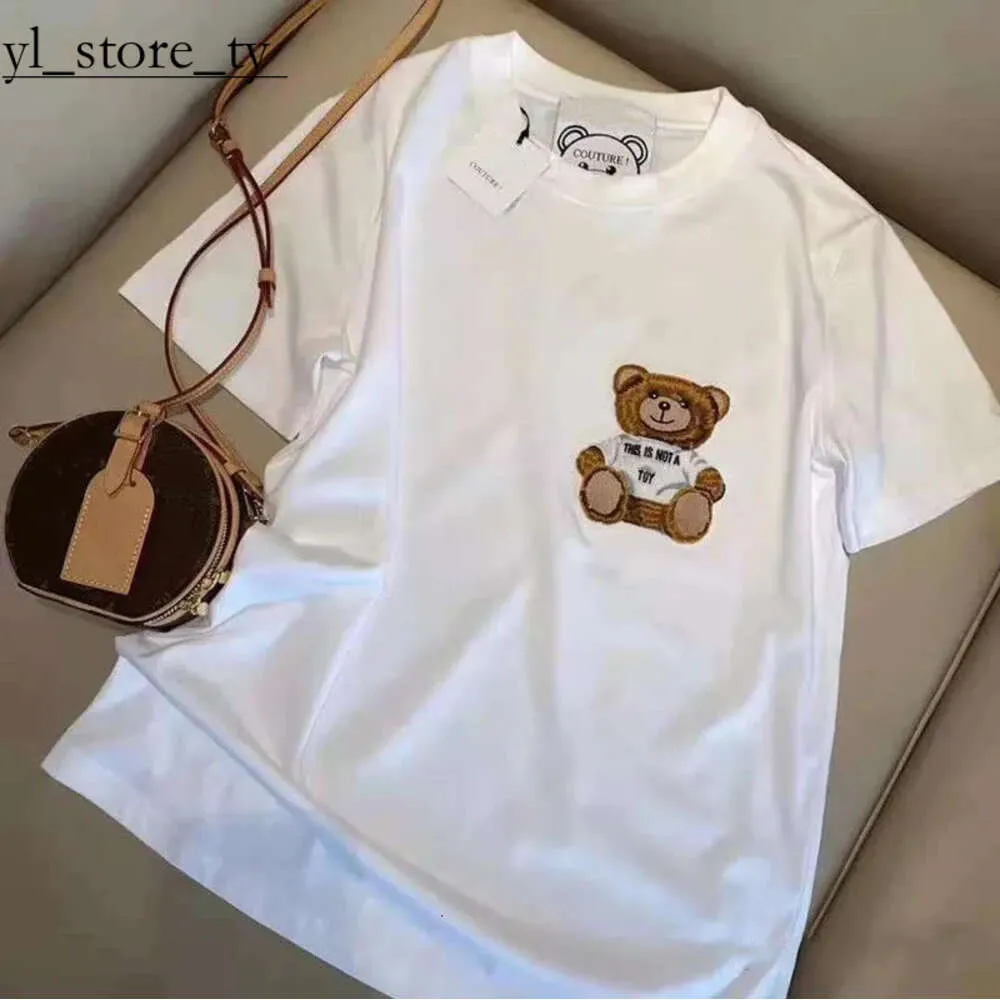 24 Nowy mały niedźwiedź Tshirt Designer Trendy T koszule Niedźwiedź koszulka Polo Mens damska koszulka graficzna niedźwiedź nadrukowany man swobodny tshirt luksusowe odzież z krótkim rękawem 6840