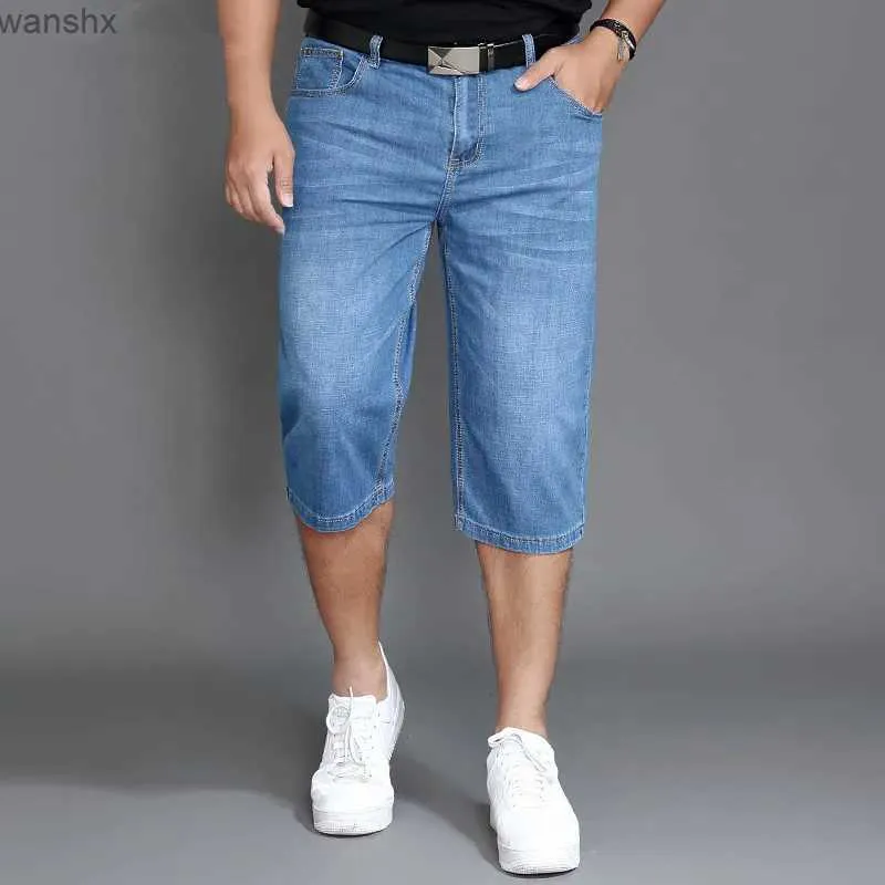 Shorts maschile Shorts Sumpi in denim maschi in denim elastico pantaloncini sottili elastici jeans ultra-fine azzurro 42 44 46 48 lunghezza del polpaccio maschile2404
