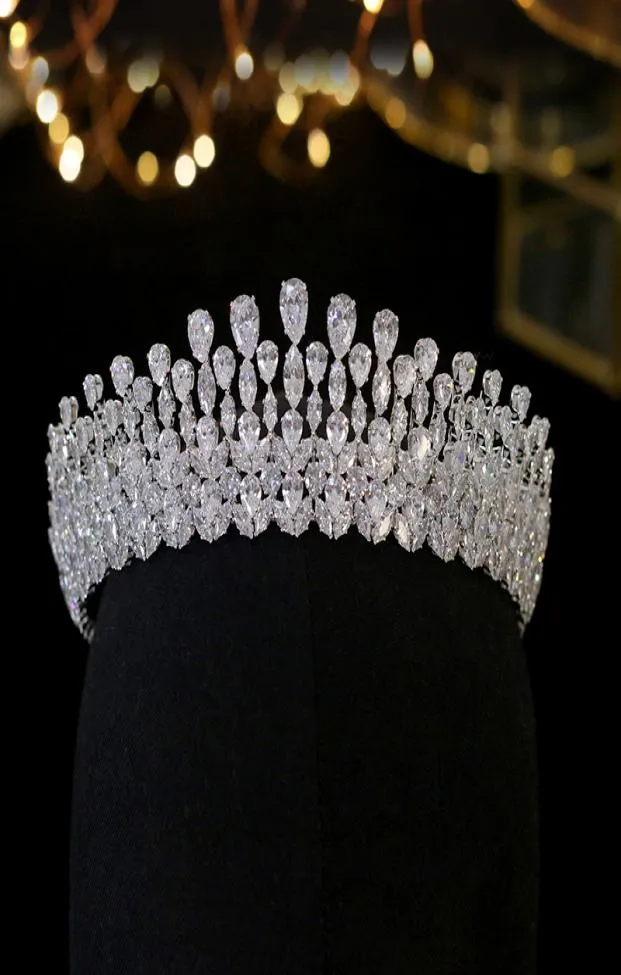 Luxe Bruidskroon Kristal Mode Hoofdtooi Koningin Bruiloft Kroon Bruiloft Sieraden Haaraccessoires Tiara Zirkoon Kroon Hoofddeksels1829684