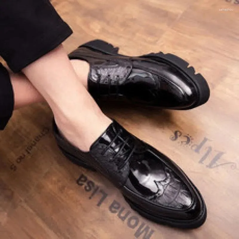 Dress Shoes Men's Spring 2024 British Style Business Formal Casual Leather Wedding Bridegroom Fashion Youth