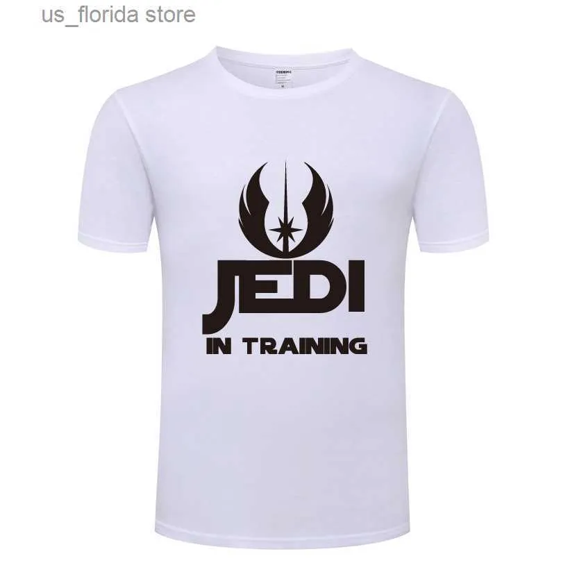 Męskie koszulki Jedi w treningu st ars w ars klasyczny projekt filmu drukowane mężczyźni T-shirty Krótkie płyty bawełniane topy t Cool Strt Style Plus Size 4xl Asian Size Y240402