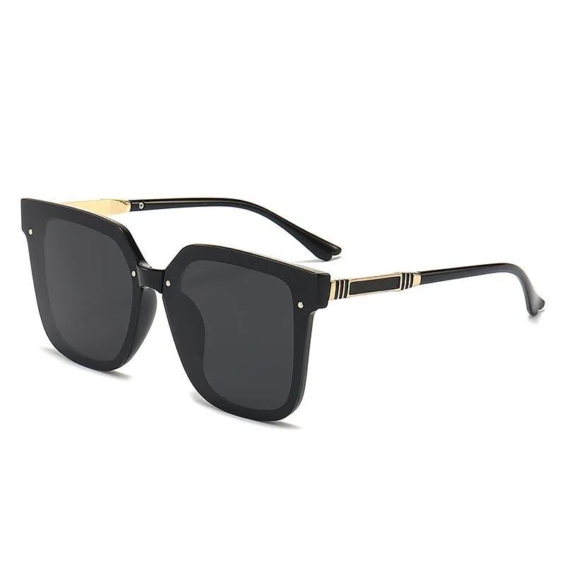 Modedesigner CUCCI Sonnenbrille Damen Herren Brillen Outdoor Shades Luxus klassische CAT EYE Brille