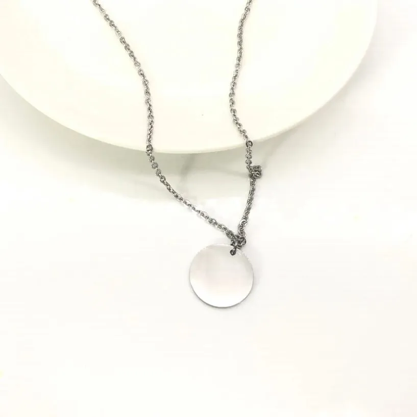 round necklace female stainless steel couple chain pendant jewelry on the neck gift for girlfriend accessories whole2628