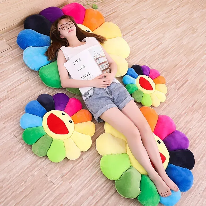 人形枕: 陽気なひまわりぬいぐるみクッション を￥2,201 | DHgate