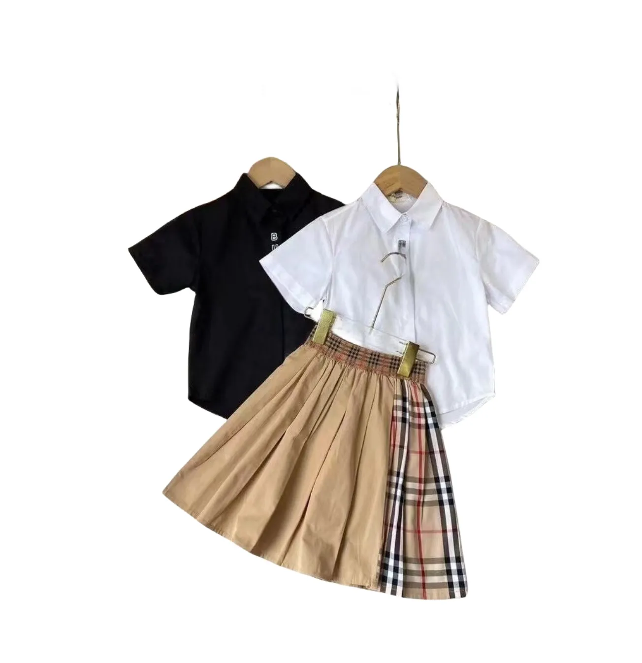 Designer kinderen geruite kleding sets Mode kinderen brief bedrukte shirts met korte mouwen en geplooide rokken 2 stks preppy stijl meisjes katoen casual outfits S1294