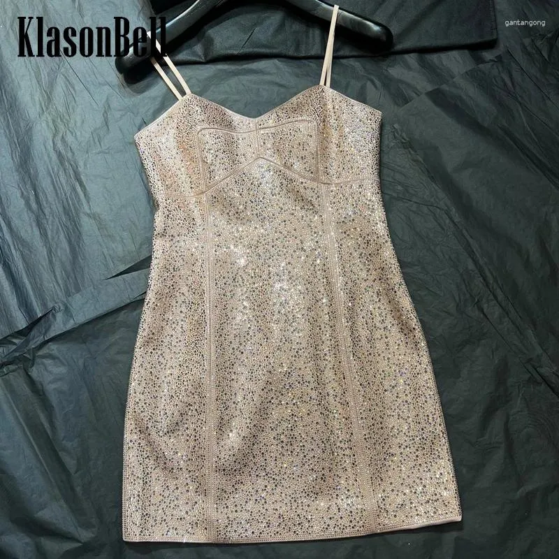 Casual Dresses 3.19 Klasonbell 2024 Fashion Sexig Spaghetti Strap Mini Dress Women Handmade Bling Diamonds Axless Banket Party