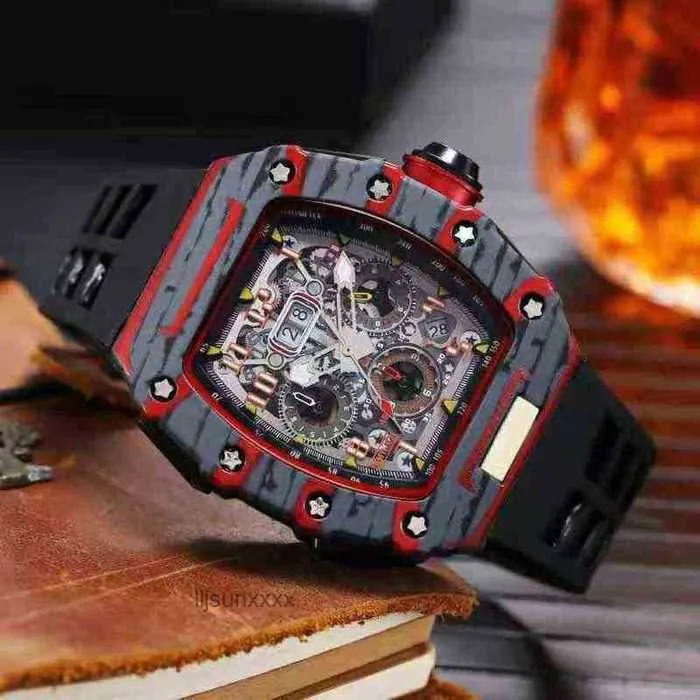 Luxury Mens Watch Richa M Fibre for Men Limited Edition Silicone Sprap Sports Sapphire Mirror Automatic Watch Designer Designer Wristproals Affiche X5ID