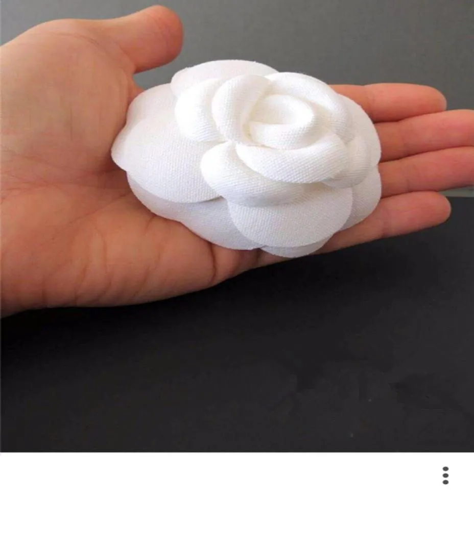 Stoffblume DIY-Material Kamelie weiße Blume mit Aufkleber 10 Stück pro Menge9010238