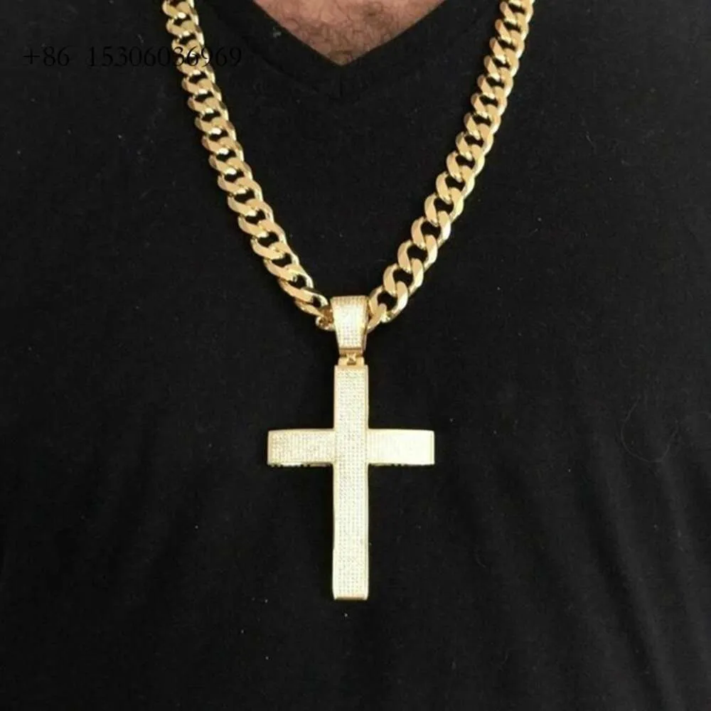 USA Populära smycken Iced 7CT Moissanite enorma Sier/ 14K Yellow Gold Men's Cross Pendant Pass Diamond Test