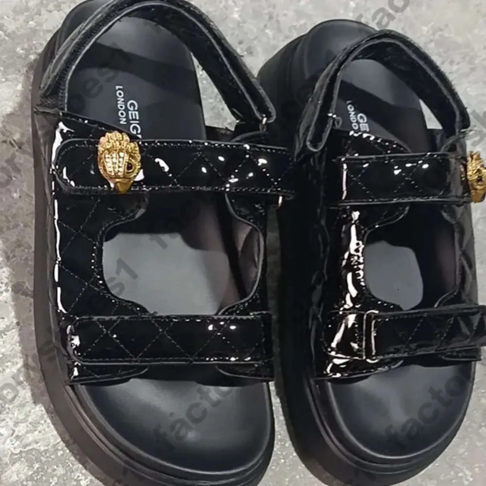 Kurt Geiger Sandalet Platformu Terlik Kadınlar Gökkuşağı Yaz Plajı Sandal Tasarımcı Slaytlar Düz Ayakkabılar Kartal Kafa Elmas Kanca Döngüsü 82