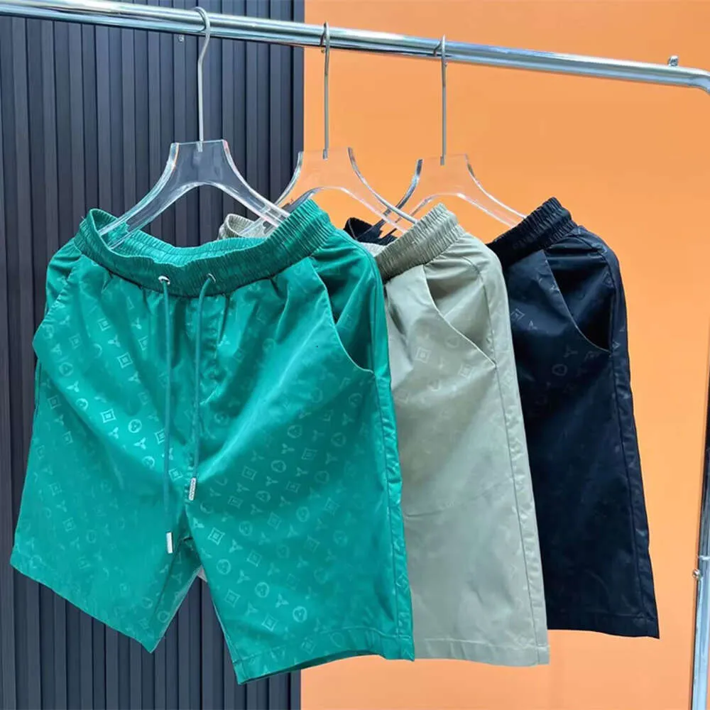 Zomer nieuwe herenshorts van hoge kwaliteit, luxe, veelzijdige, trendy en modieuze shorts, slanke pasvorm, sneldrogende capri's voor heren