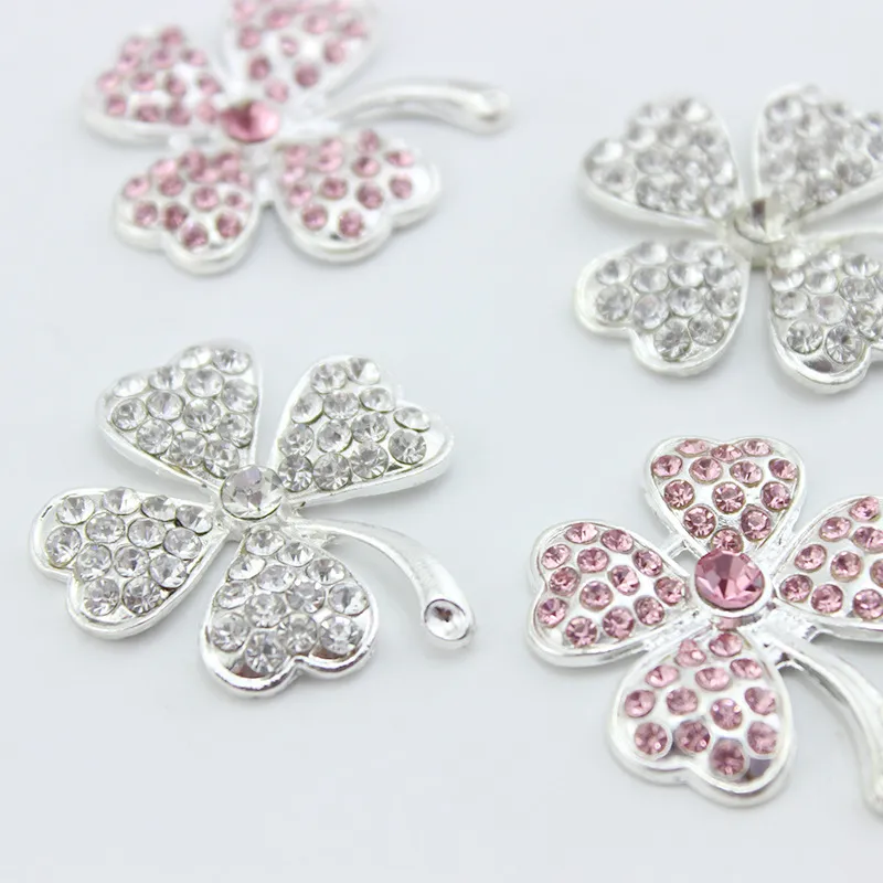 Silver Rhinestone Four-Leaf Clover Flower Mobiltelefon Beauty Sticker Diamond Hole Shoes Handgjorda dekorativa DIY-legeringsmycken Tillbehör