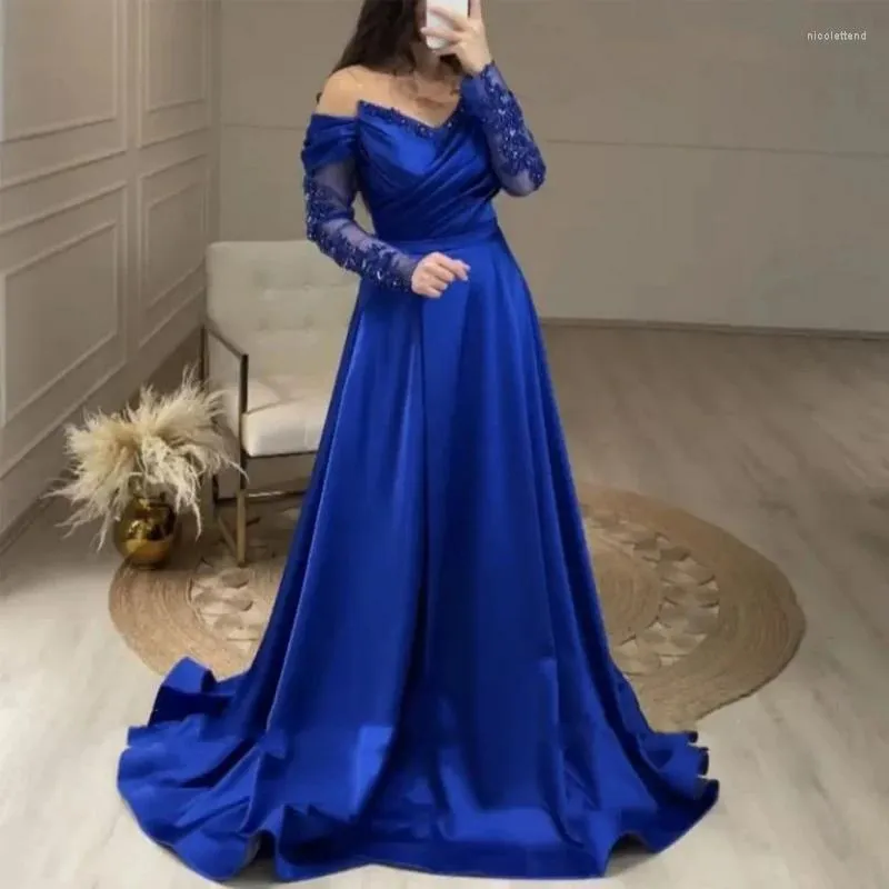 Robes de soirée élégantes bleu Royal, épaules dénudées, paillettes scintillantes, plissées en Satin, ligne A, longue robe de mariée pour femmes, 2024