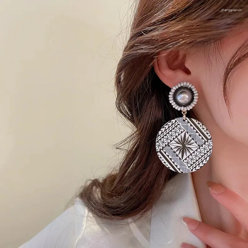 Boucles d'oreilles pendantes à motif acrylique pour femmes, surdimensionnées, pendentif rond, tendance, accessoires bijoux