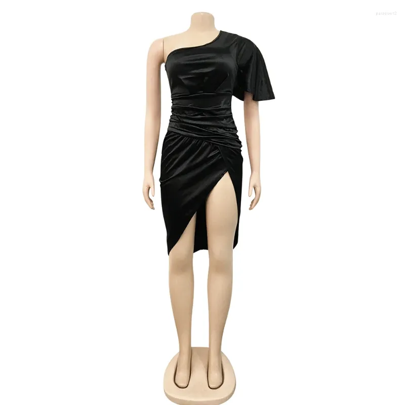 パーティードレス氏の女性用ハンクルミディソリッドカラーサテン片側半袖オフショルダーファッションハイスリットレディースドレス