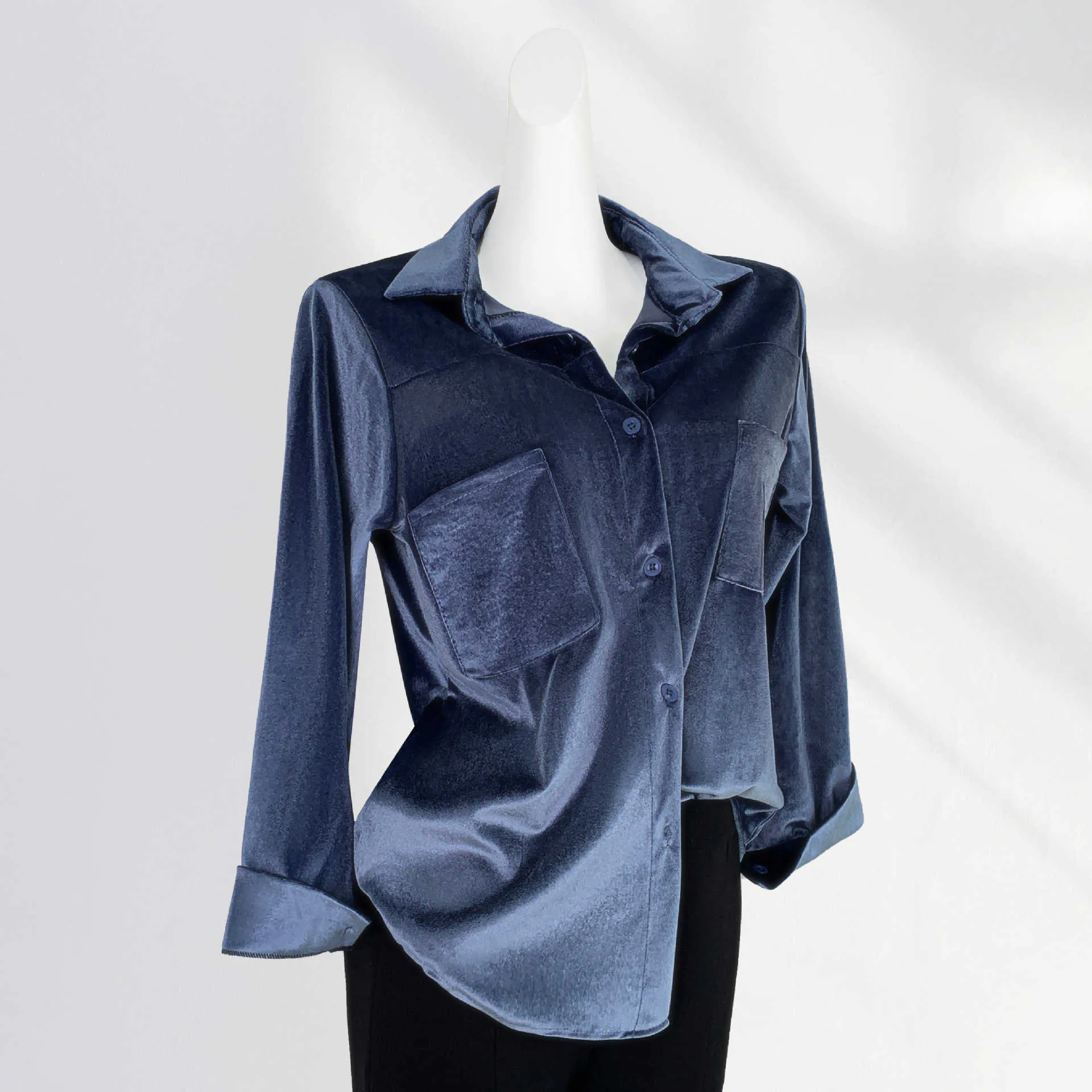 Preguiçoso e elegante elegante.Camisa de veludo dourada azul cinza para mulheres.Spring New Polo Collar Pocket Women