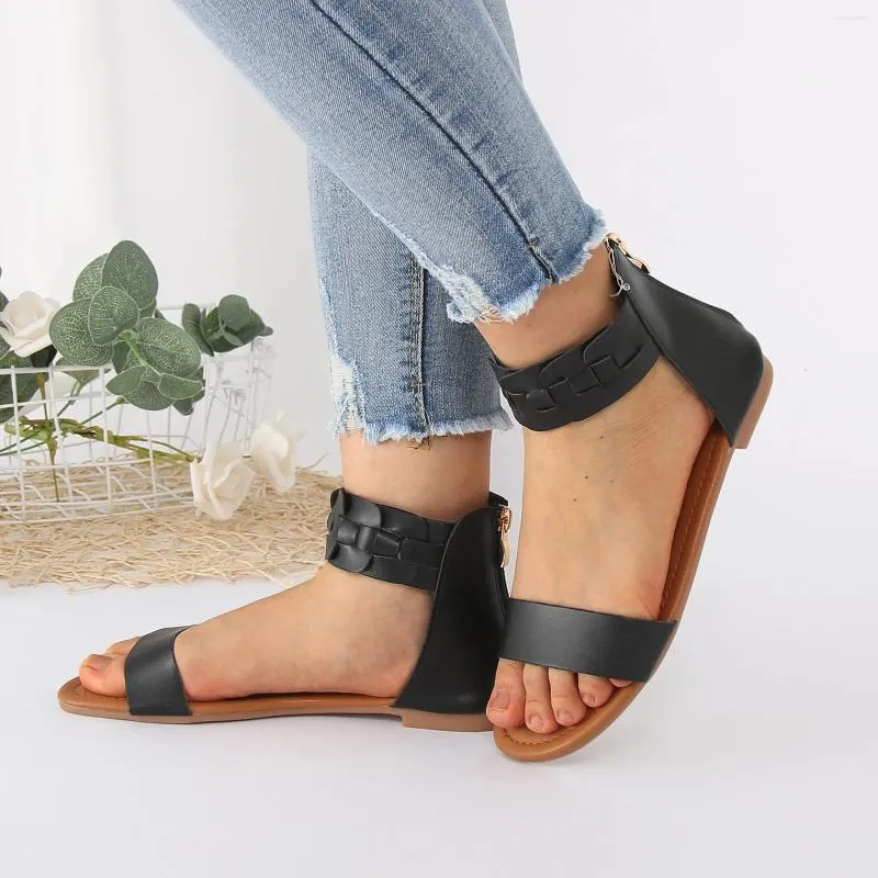 Sandalen Elegante vrouwelijke schoenen Casual Romeinse Boheemse stijl Retro No Heel Student Back Zipper Soft Bottom Summer