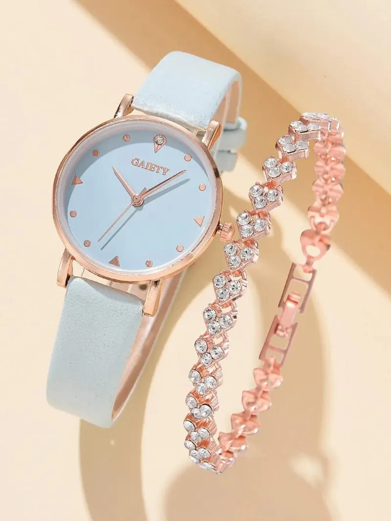 Montre-bracelets Luxury Fashion Femmes Watch Set Colorful Pu Leather Strap Ladies Quartz Bracelet en alliage de bracelet pour cadeau