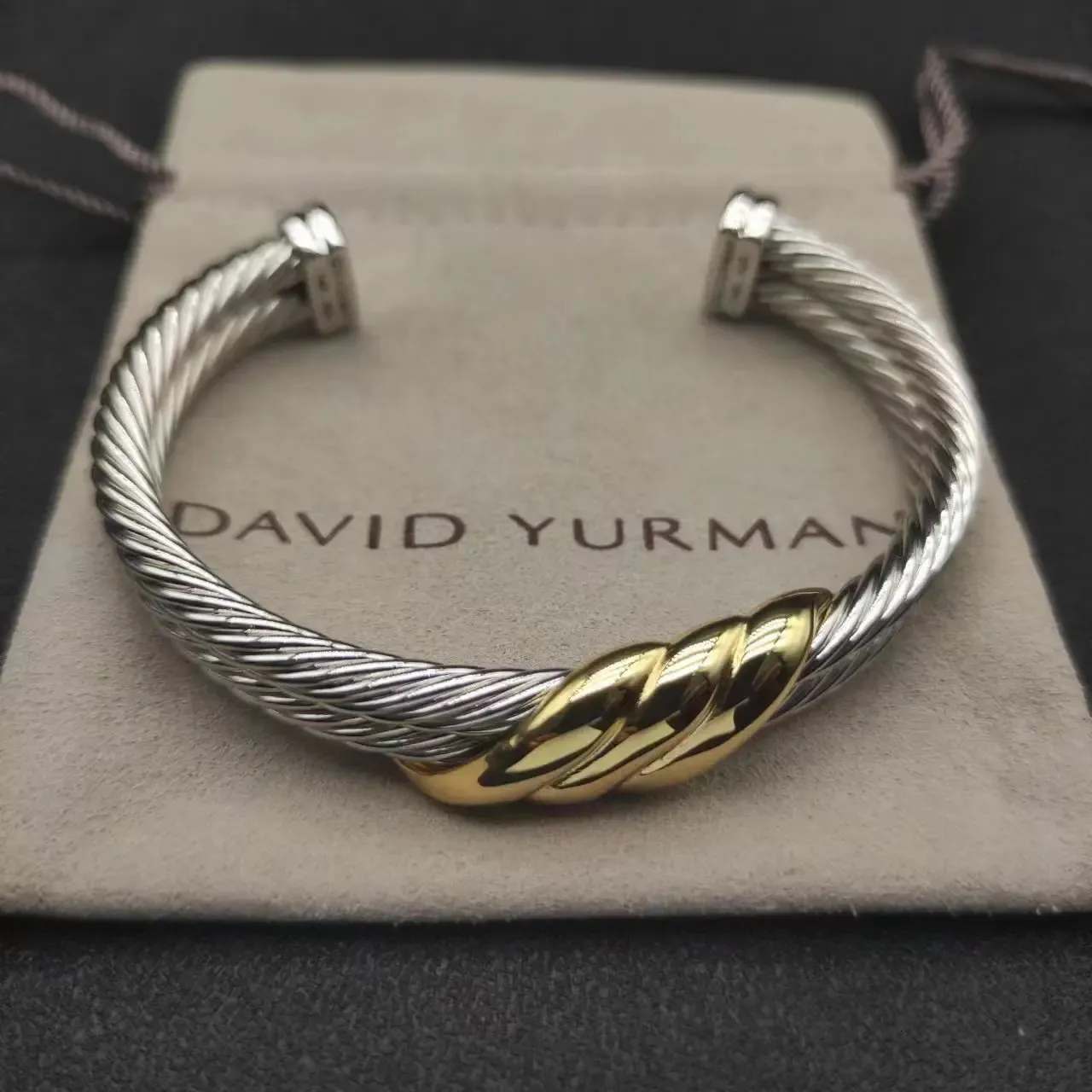 Cavo DY bracciale da uomo di alta qualità Classico Bucklebracele con argento sterling 925 in oro da 14k 240327