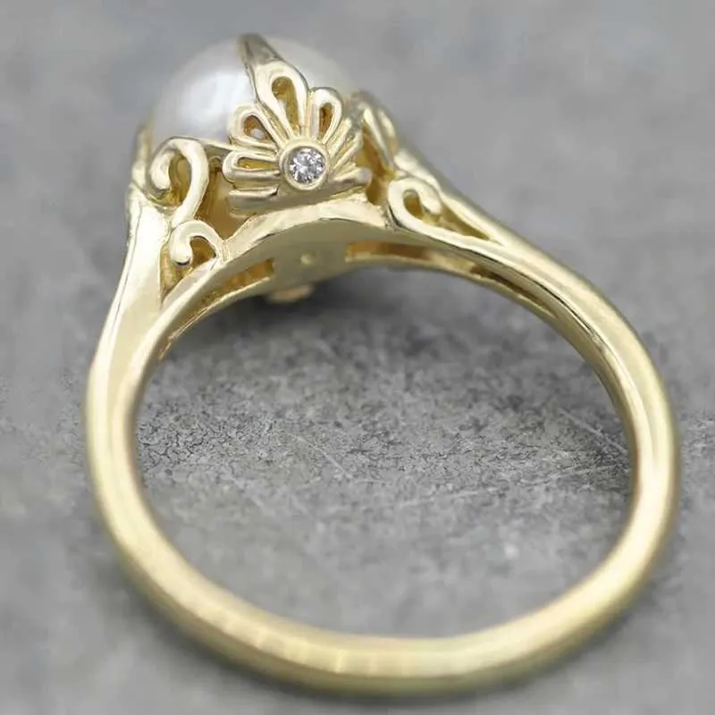 2st bröllopsringar Huitan Imitation Pearl Rings for Women Ny designade lyxiga bröllopsband Tillbehör Fria gåva Temperament Kvinnliga smycken