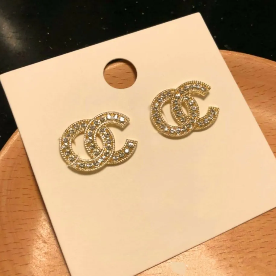 Placted 925 Silver Letters Gold Oreging Women Round Crystal Rhinestone Earring Earring Brand Brand designer Fare di nozze per le orecchini a cerchio di diamanti