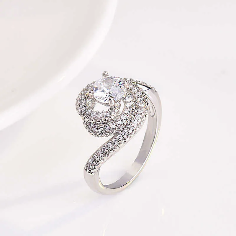 Love Rings Paar Designerkarte Neues Full Diamond Zirkon spinnen Mode Womens Engagement Ring mit Logo