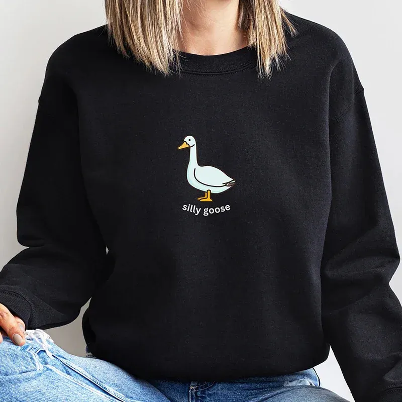 Silly Goose Crewneck Graphic Sweatshirt Women Kawaii Animal Hoodies O Neck Unisex Jumpers Långärm Fall Women kläder 240326