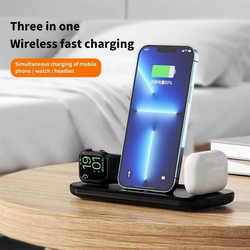 Stamping 3 en 1 support de chargeur sans fil pour iPhone 11 12 13pro MAX Téléphone QI Qi Fast Charging Station Dock pour Apple Watch