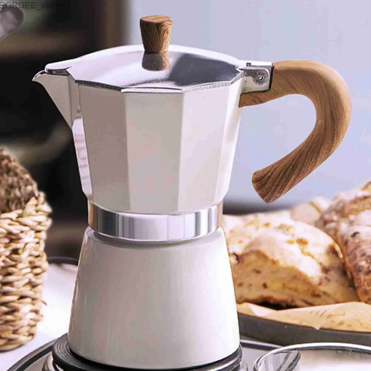 Caféarers Coffee Moka Pot Machine de café Brewer Stovetop Espresso Mocha Pot Cappuccino ou latte 3/6 tasses Y240403