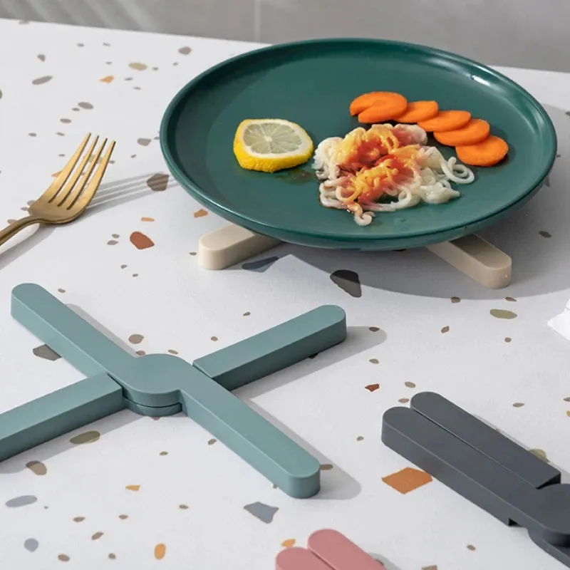 Ny vikbar icke-halkpanna Pan Matttabell Silikon Värmebeständig kudde Cross Holder Coaster Placemat Dish Plate Kitchen Table Trivetnon-slip Värmebeständig dalbana