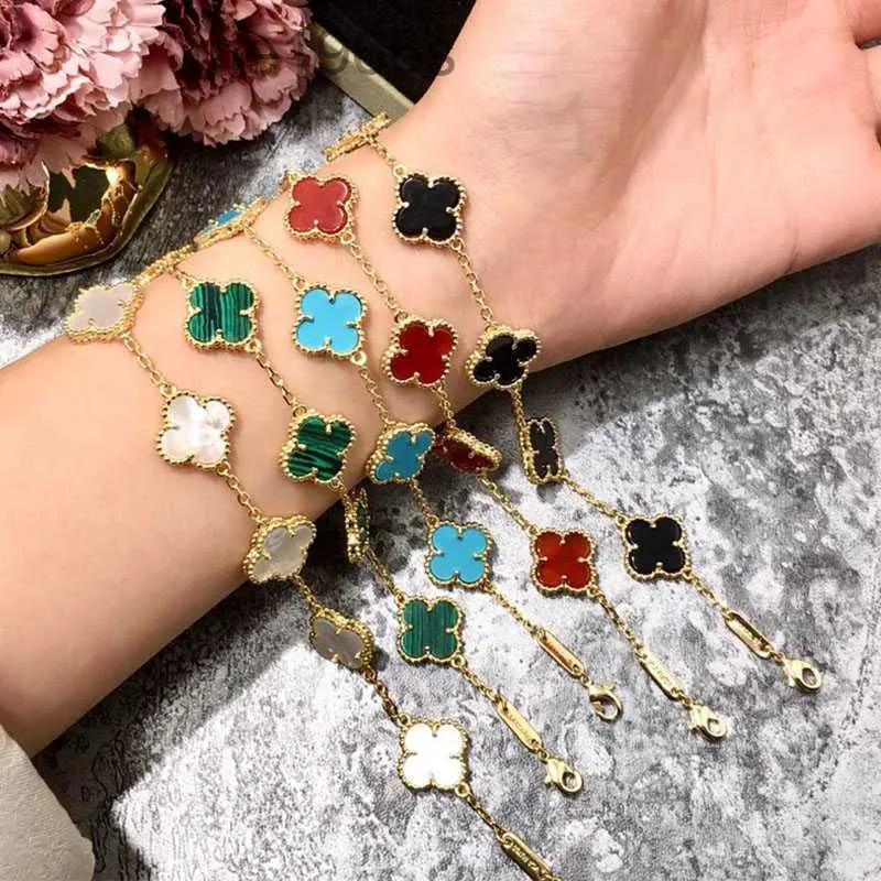 Brand Classic Four Leaf Clover Bracelet Natural Fritillaria Turquoise Five Flower Fashion Koreaans paar Designer voor vrouwen sieraden 80W6