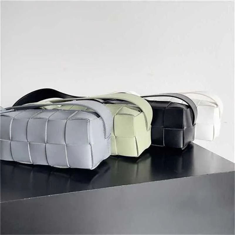 Cassettes de sac à bandoulières bottegvenets 7a sac en cuir authentique intrécciato en peau de mouton 23 10 oreillers à carreaux tofu longue sangle croix diagonale