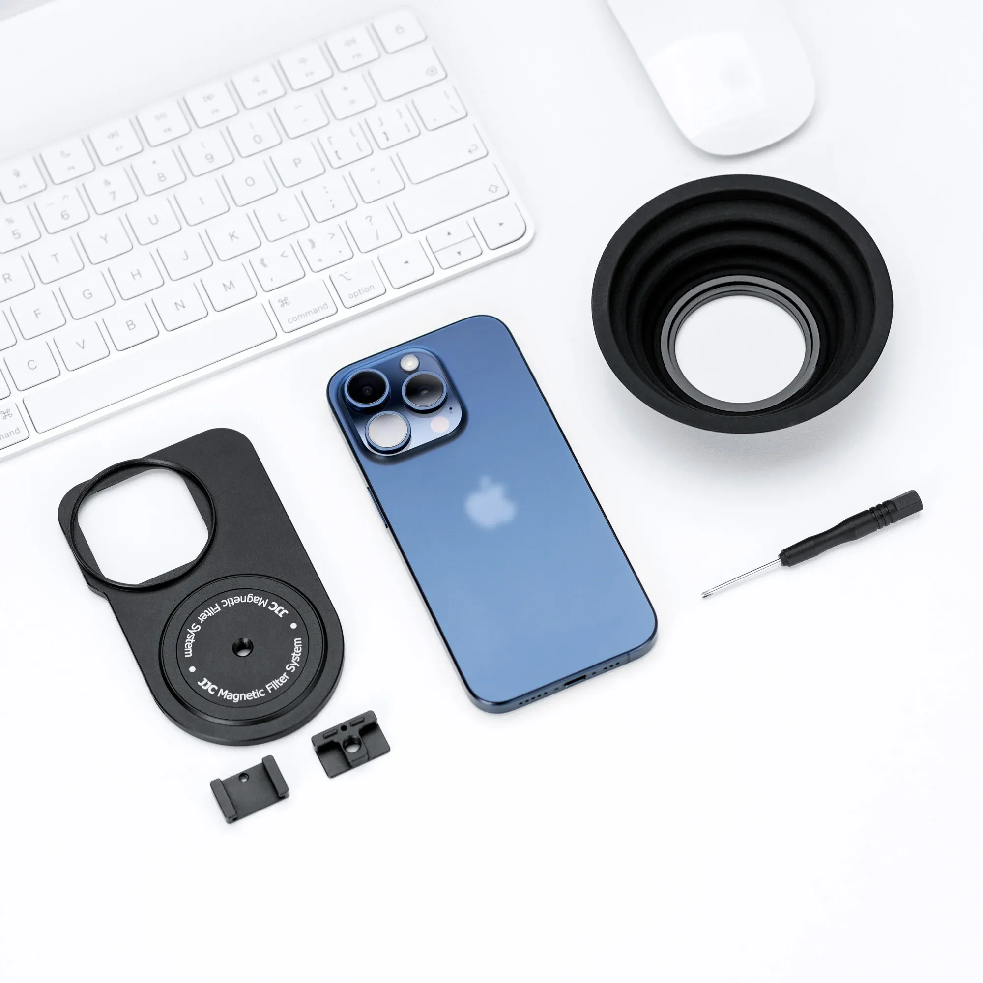 Adaptateur Filtre 67mm à Clipser Pour IPhone 14/15/16 Pro Max - Support Griffe LED/Micro + Verrouillage