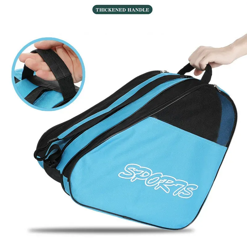 Elegante tas in lichtbruine kleur met een handvat en een riem