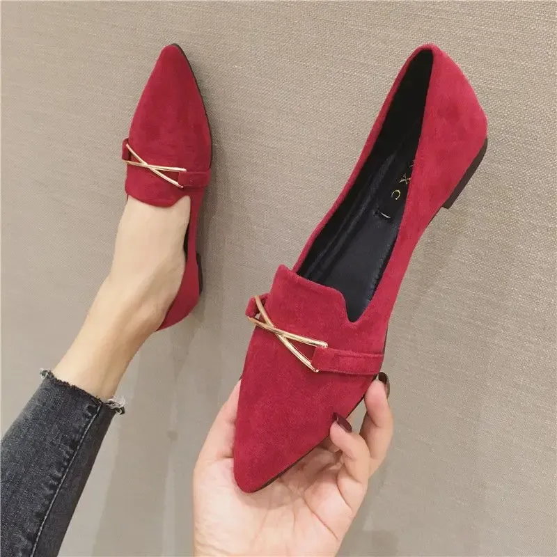 أحذية تنزلق على الأحذية للنساء امرأة أحذية شقة مسطحة إصبع القدم أزياء حمراء 2023 جديدة في الحذاء الأصلي المريح والأنيق 39 أ