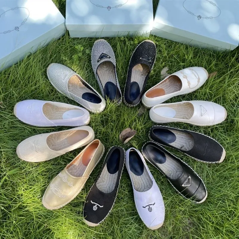 9 färg lyxiga casual kvinnor skor espadrilles sommardesigners damer platt strand halv tofflor mode kvinna loafers fiskare duk sko pra storlek 35-42