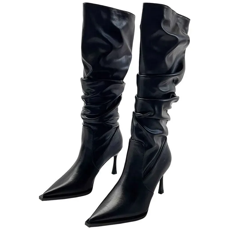 Bottes 2023 Nouveau automne européen / American Poiré plissé High Boots Fime's Thin Talon Pulon Wide Tube Sexy pour les bottes pour femmes