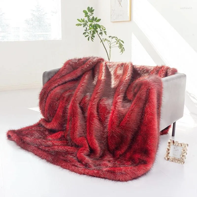 毛布の毛布赤い縞模様のモダンな結婚式の贈り物ぬいぐるみ冬濃厚暖かくてシンプルなベッドルーム研究オフィスソファカバー