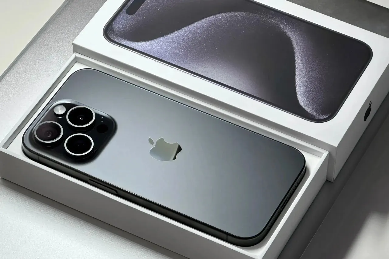 Original Unlocked Apple iPhone 14 Pro Style Smartphone 3GB RAM