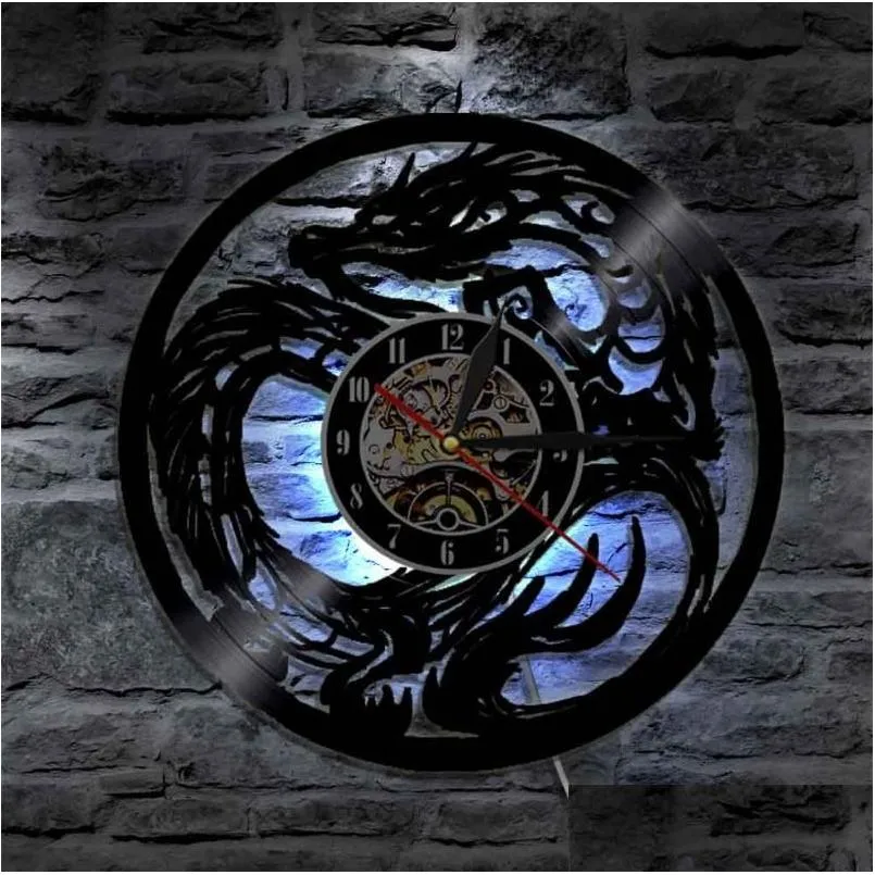 Horloges murales Dragon Art Clock Battered Operted Modern Design Record avec LED lampe Home Room Decoration Drop Livrot Dhhgw