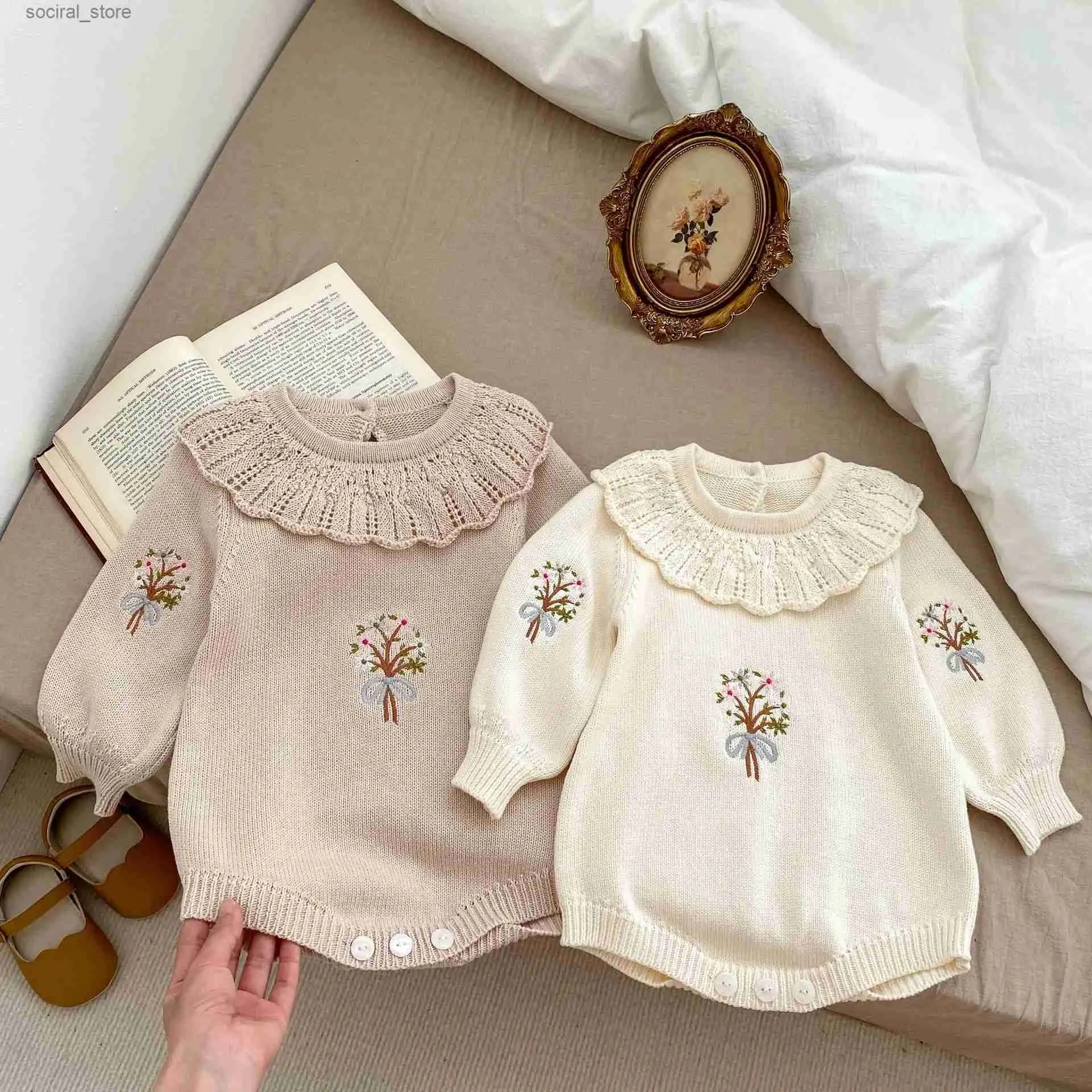 Rompers 2023 Autunno New Baby Girl Flower ricamo a maglia da maglieria per neonati per neonati a manica lunga tuta a maniche lunghe con colletto nerato