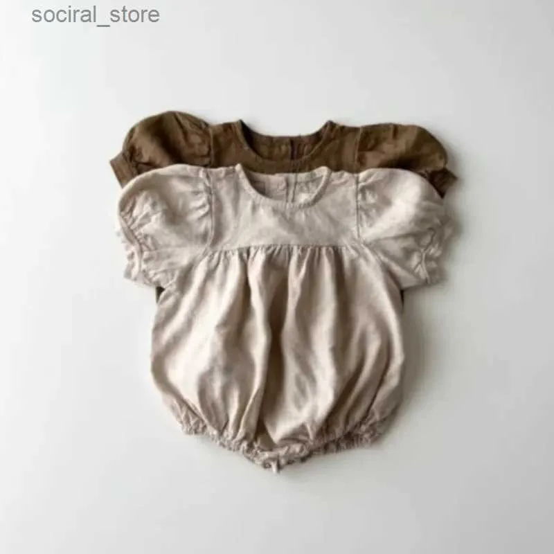 Rompers 5759b新生児服2023夏の新しい女の赤ちゃんワンピース服コットンとリネンコンフォートクライミング服l240402