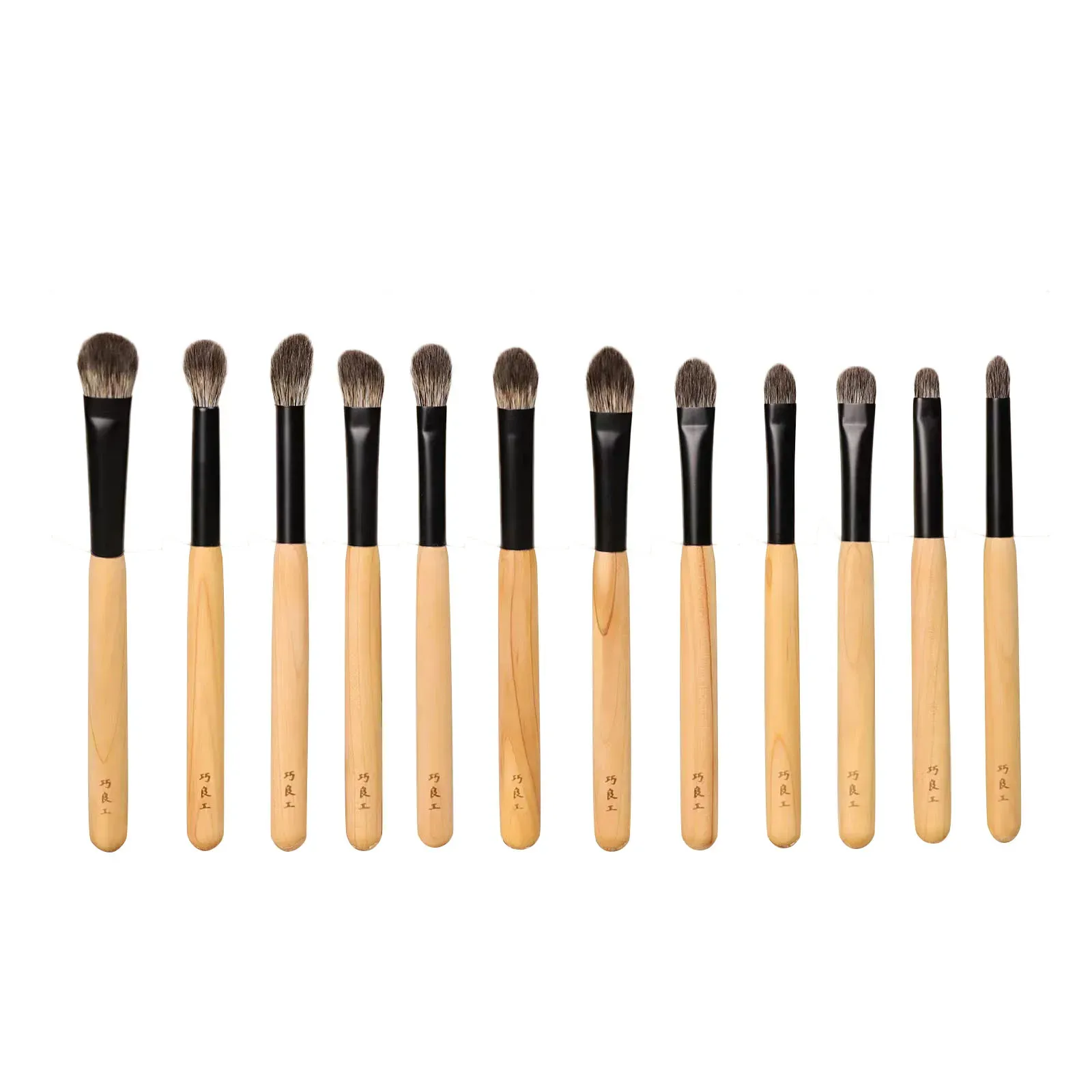 Brushes Professional Handmade Makeup Brushes Soft Goat Lynx Squirrel Hair Eye Shadow Blending Brush Cypress Handle Make Up Brush