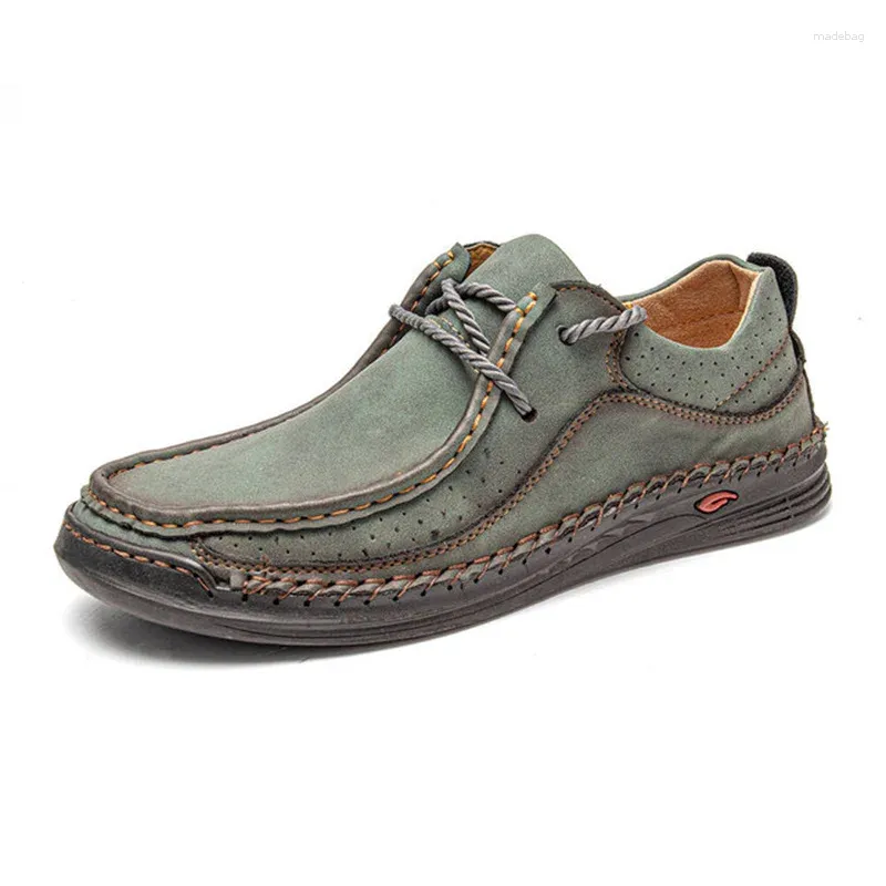 Chaussures décontractées à la main pour les hommes en cuir confortable Chaussure à conduite Soft Flat Mood Flats Mocasins Toling