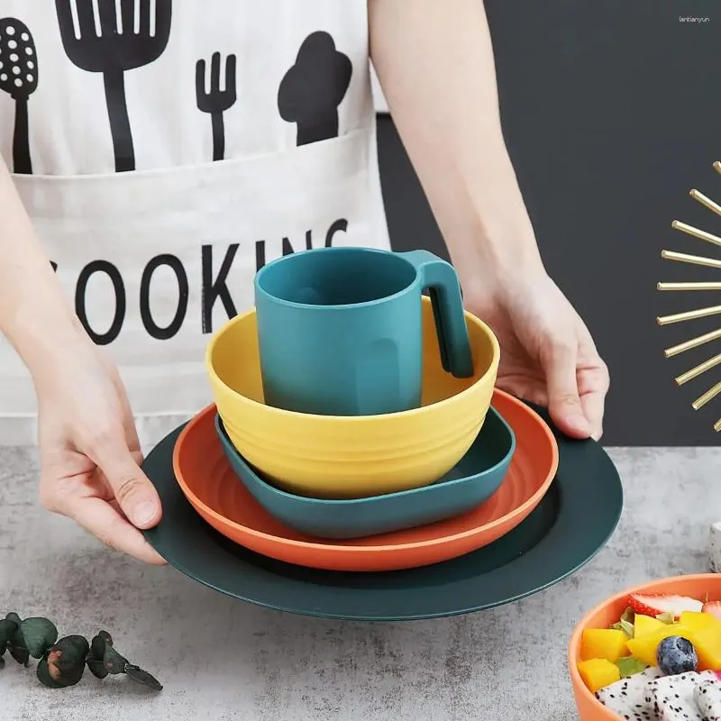 DHgate ReaNea 20Pcs Plastic Dinnerware Set Unbreakable Reusable Lightweight Mugs Bowls Dishes for Indoor Outdoor Use Home Garden